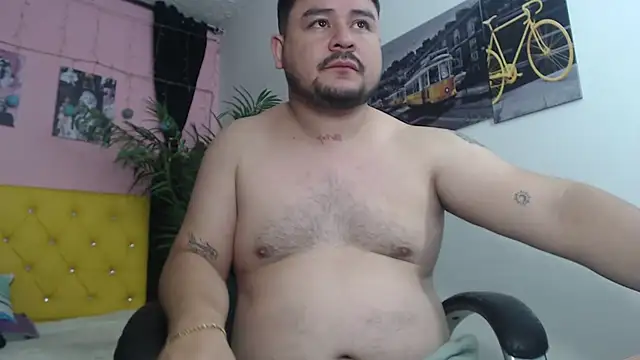 Snapshot of oso_dirty_ chatting on 02-12-25, 05:26 oso dirty  online show from 02-12-25, 05:26