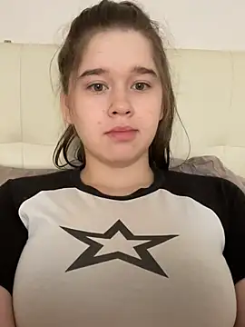 HornyGirlH online show from 02-13-25, 06:41