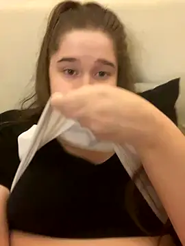 HornyGirlH online show from 09-10-25, 11:27