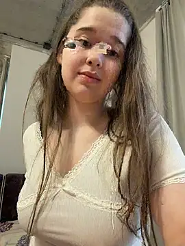 HornyGirlH online show from 05-27-26, 05:10