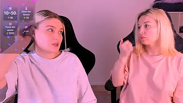 Snapshot of hotblonds chatting on 12-02-24, 02:19 hotblonds online show from 12-02-24, 02:19