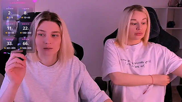 Snapshot of hotblonds chatting on 12-08-24, 11:57 hotblonds online show from 12-08-24, 11:57