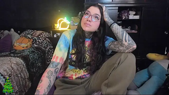 Lilmarieee online show from 12-28-24, 09:30