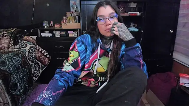 Lilmarieee online show from 03-14-25, 01:48