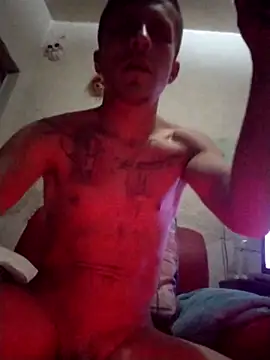 Snapshot of landy20cm chatting on 02-27-26, 01:33 landy20cm online show from 02-27-26, 01:33