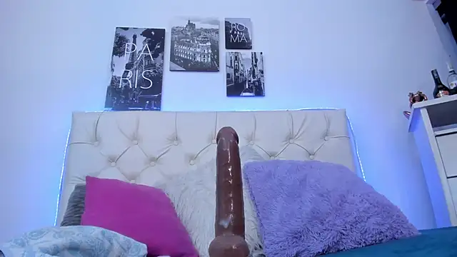 Amaia Daniells online show from 01-13-25, 07:43