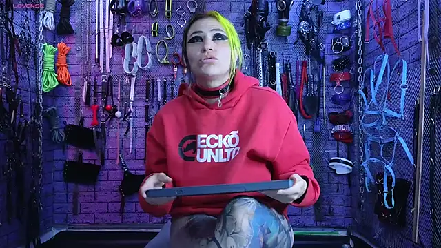 PANDORANEZZ online show from 02-26-25, 02:48