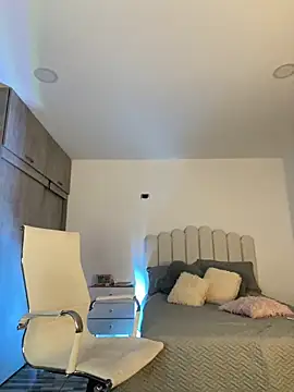 Brown skin11 online show from 03-15-25, 11:06