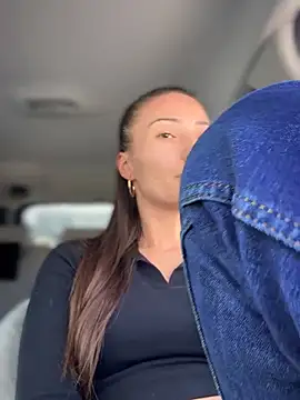 YOUR-KARINA online show from 01-24-25, 09:06