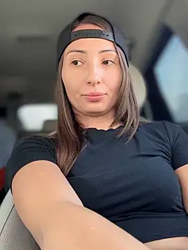 YOUR-KARINA online show from 02-23-25, 08:39