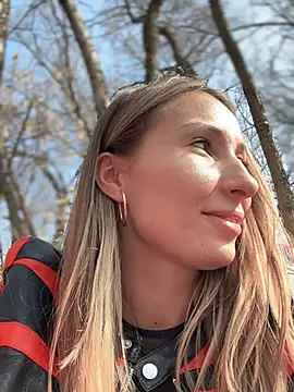 YOUR-KARINA online show from 03-19-25, 08:55