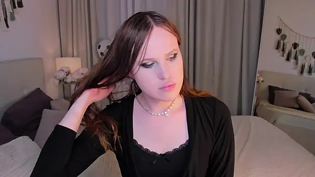 EffieMinki online show from 07-09-26, 09:19