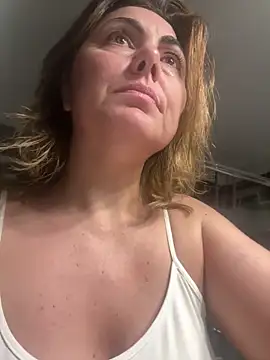 Emma roqueen online show from 05-28-26, 09:45
