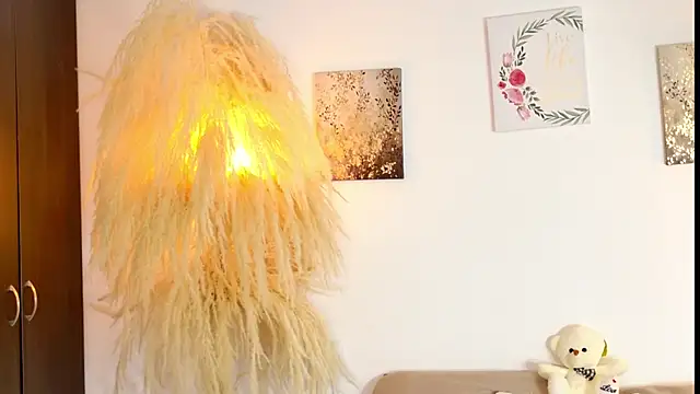 SarahCinnamon- online show from 07-29-26, 03:43