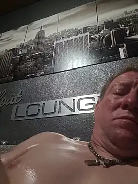 Snapshot of tomtom111111 chatting on 09-21-25, 12:12 tomtom111111 online show from 09-21-25, 12:12