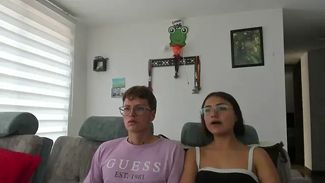 Snapshot of A_sexy_couple__ chatting on 09-22-25, 05:59 A sexy couple   online show from 09-22-25, 05:59