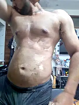 Snapshot of GYMBOY0071 chatting on 06-04-26, 01:50 GYMBOY0071 online show from 06-04-26, 01:50