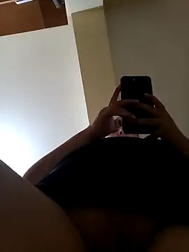 Snapshot of Gatubela212 chatting on 03-01-26, 10:23 Gatubela212 online show from 03-01-26, 10:23