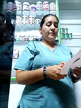 Snapshot of Gatubela212 chatting on 04-04-26, 11:35 Gatubela212 online show from 04-04-26, 11:35