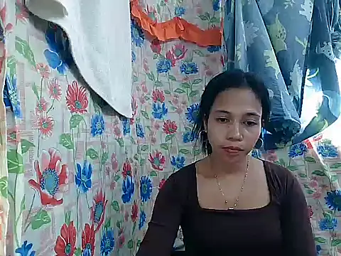PinaySkinnyGirl online show from 01-18-26, 03:32