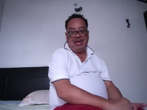 djtomxxx2777 online show from 06-20-26, 03:26