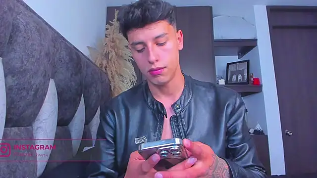 I Gabriel online show from 01-12-25, 01:42