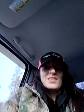 Snapshot of khloebanques chatting on 12-19-24, 12:13 khloebanques online show from 12-19-24, 12:13