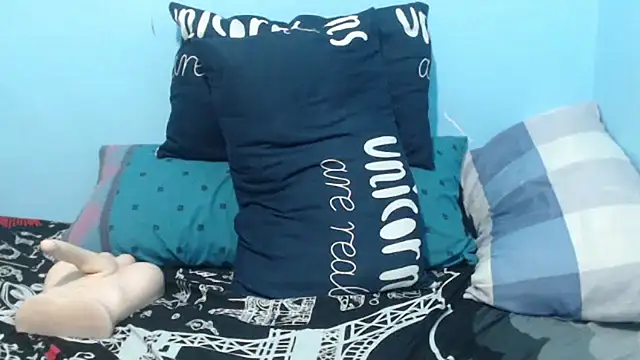 stacie iris online show from 04-28-26, 03:50