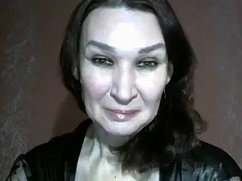 Snapshot of PrettyAndWild chatting on 12-29-24, 04:40 PrettyAndWild online show from 12-29-24, 04:40