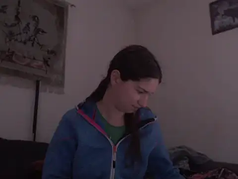 Snapshot of Geile-Luna chatting on 10-26-25, 02:34 Geile-Luna online show from 10-26-25, 02:34