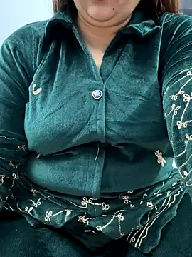 Snapshot of Preet_Kaur_69 chatting on 11-16-25, 10:21 Preet Kaur 69 online show from 11-16-25, 10:21