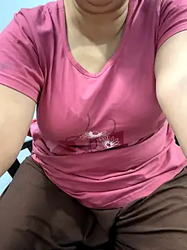 Snapshot of Preet_Kaur_69 chatting on 11-30-25, 06:01 Preet Kaur 69 online show from 11-30-25, 06:01