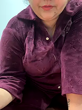 Snapshot of Preet_Kaur_69 chatting on 12-02-25, 03:18 Preet Kaur 69 online show from 12-02-25, 03:18