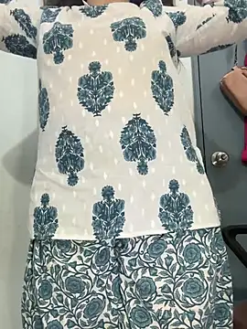 Snapshot of Preet_Kaur_69 chatting on 03-10-26, 07:52 Preet Kaur 69 online show from 03-10-26, 07:52