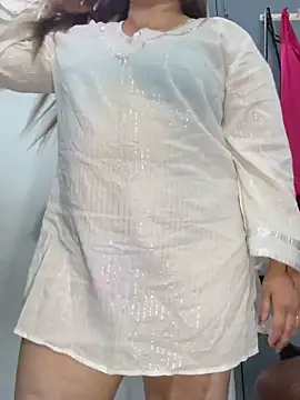 Snapshot of Preet_Kaur_69 chatting on 03-12-26, 06:25 Preet Kaur 69 online show from 03-12-26, 06:25