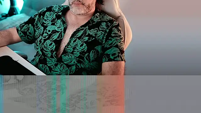 Sanders White online show from 01-26-25, 05:02