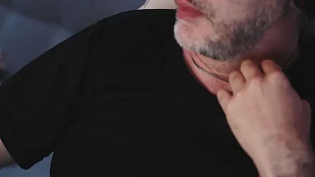 Sanders White online show from 02-26-25, 07:53