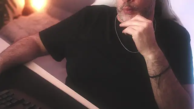 Sanders White online show from 03-03-25, 06:26