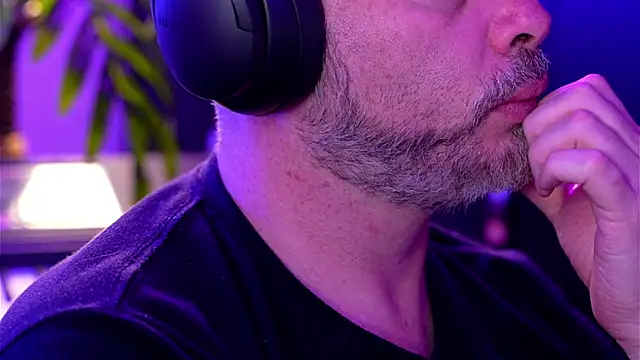 Sanders White online show from 09-24-25, 11:30