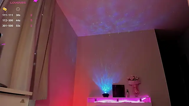 Snapshot of Ssweet_annie chatting on 01-14-26, 05:18 Ssweet annie online show from 01-14-26, 05:18