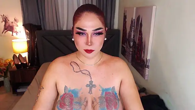 Snapshot of Transdomts4u chatting on 02-14-25, 10:49 Transdomts4u online show from 02-14-25, 10:49