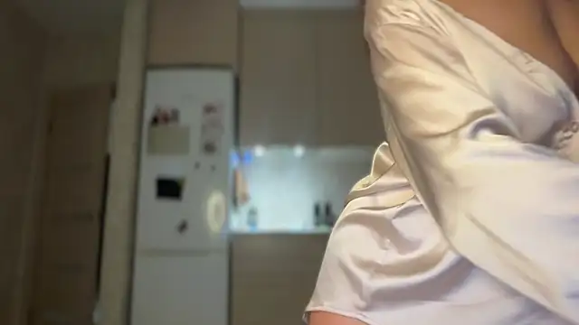 Butterfly-  online show from 11-21-25, 11:53