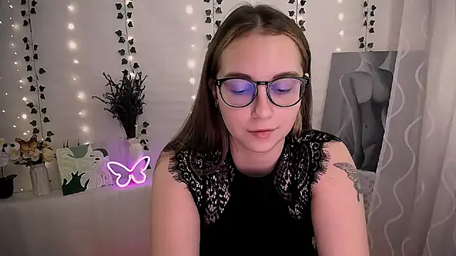 SweetPrincess  online show from 09-22-25, 05:42