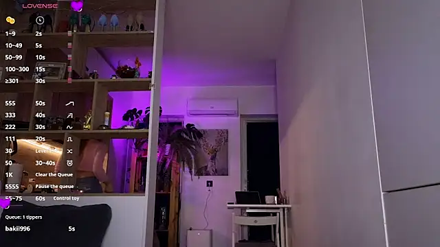 Snapshot of _alleyesonme_ chatting on 11-29-25, 04:21 alleyesonme online show from 11-29-25, 04:21