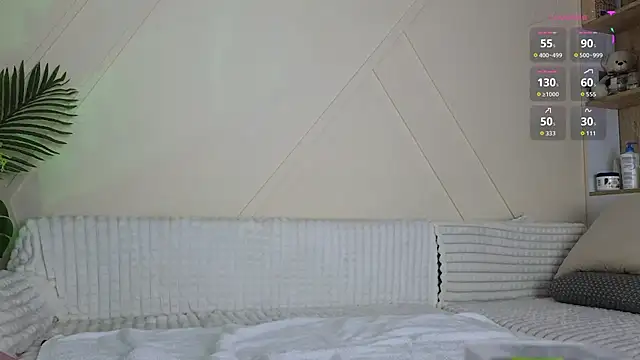 Snapshot of _alleyesonme_ chatting on 02-07-26, 04:11 alleyesonme online show from 02-07-26, 04:11