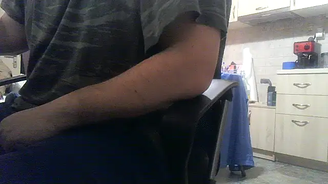 Snapshot of patrasdick94 chatting on 11-22-25, 10:36 patrasdick94 online show from 11-22-25, 10:36