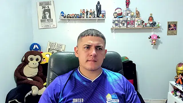 Snapshot of ney_22 chatting on 06-19-26, 03:33 ney 22 online show from 06-19-26, 03:33