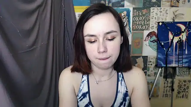 VeryVeryVeryShy  online show from 02-22-25, 09:45