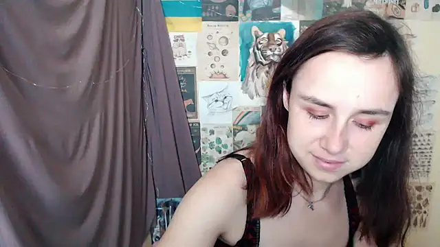 VeryVeryVeryShy  online show from 09-23-25, 05:32