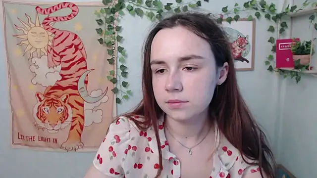 VeryVeryVeryShy  online show from 06-16-26, 05:43